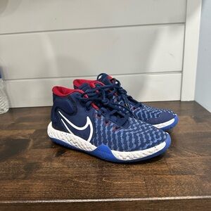 Nike KD TREY 5 VIII (PS) Boys Basketball shoes Size 3.5